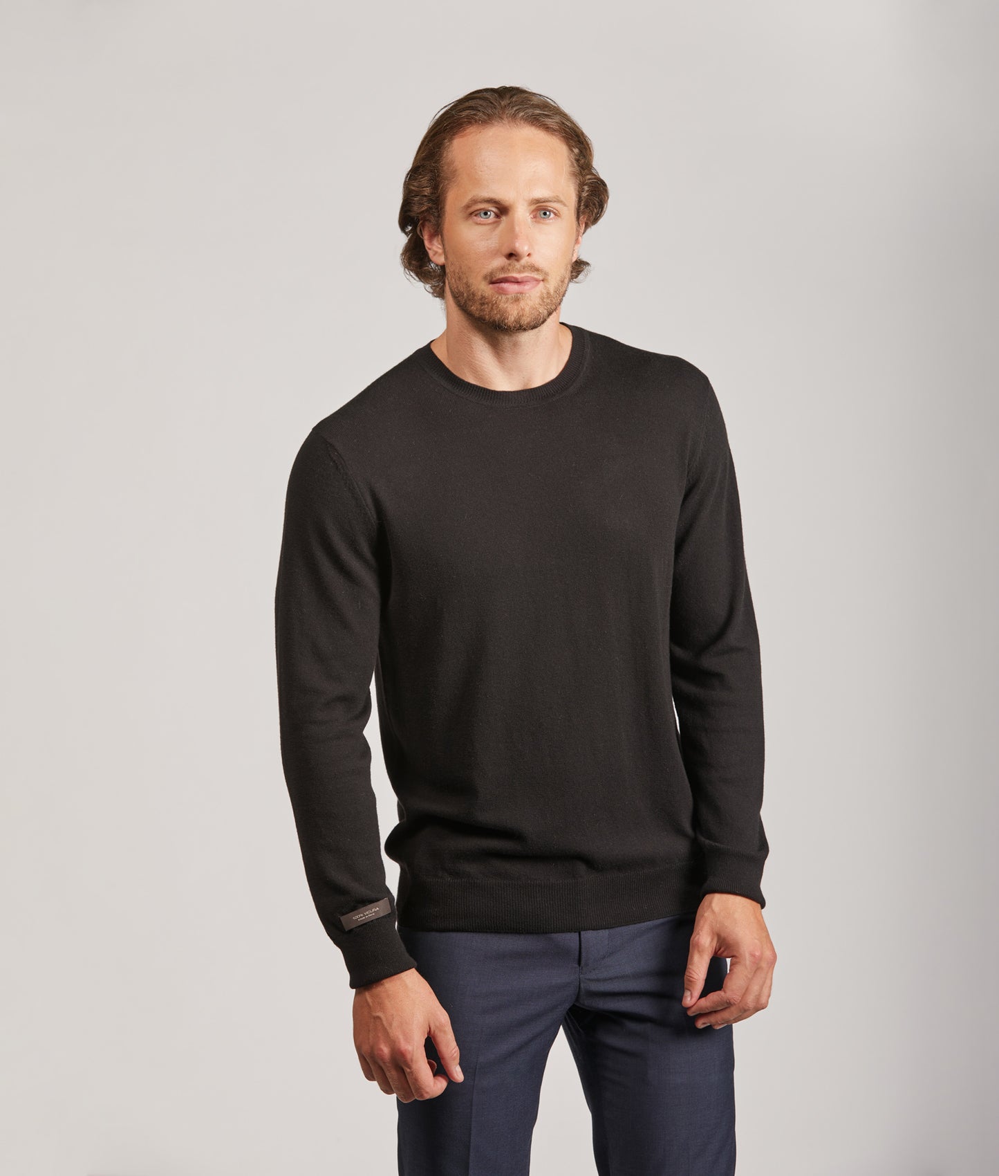 Classic Crewneck in Vicuña Black